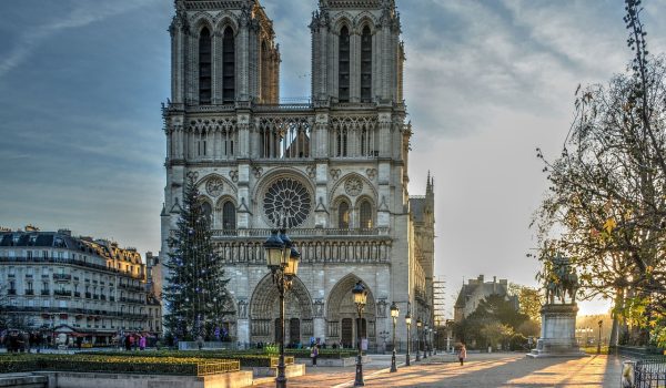 cathedral-3599931_1280
