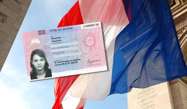 mau-the-cu-tru-tim-kiem-viec-lam-phap.jpg